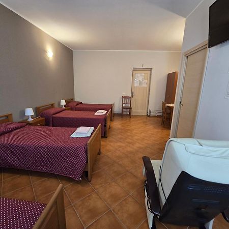 B&B La Petrosa Frascineto Buitenkant foto