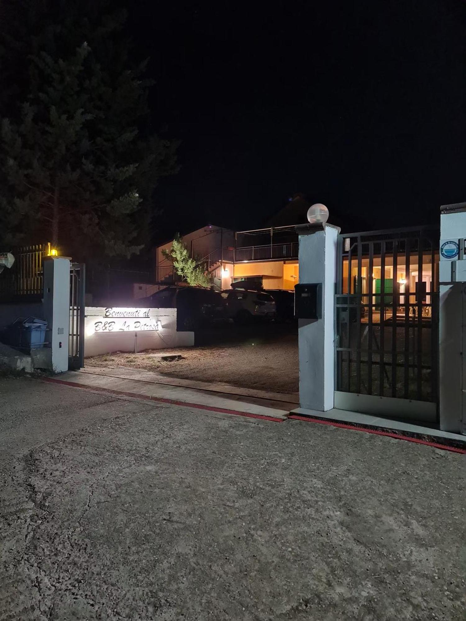 B&B La Petrosa Frascineto Buitenkant foto