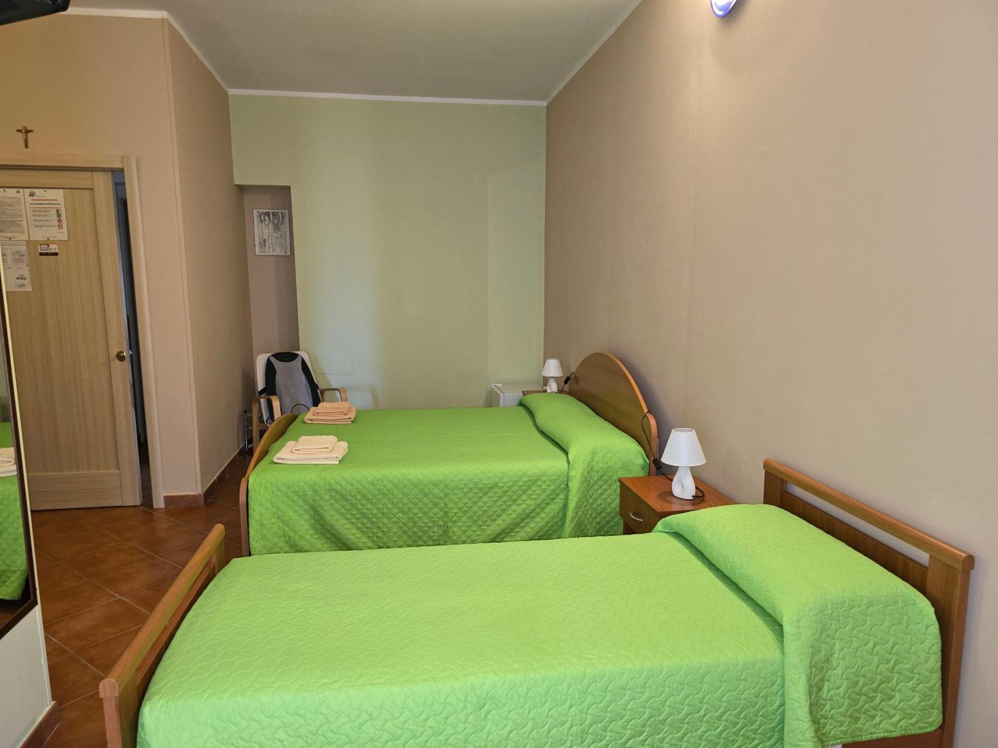 B&B La Petrosa Frascineto Buitenkant foto