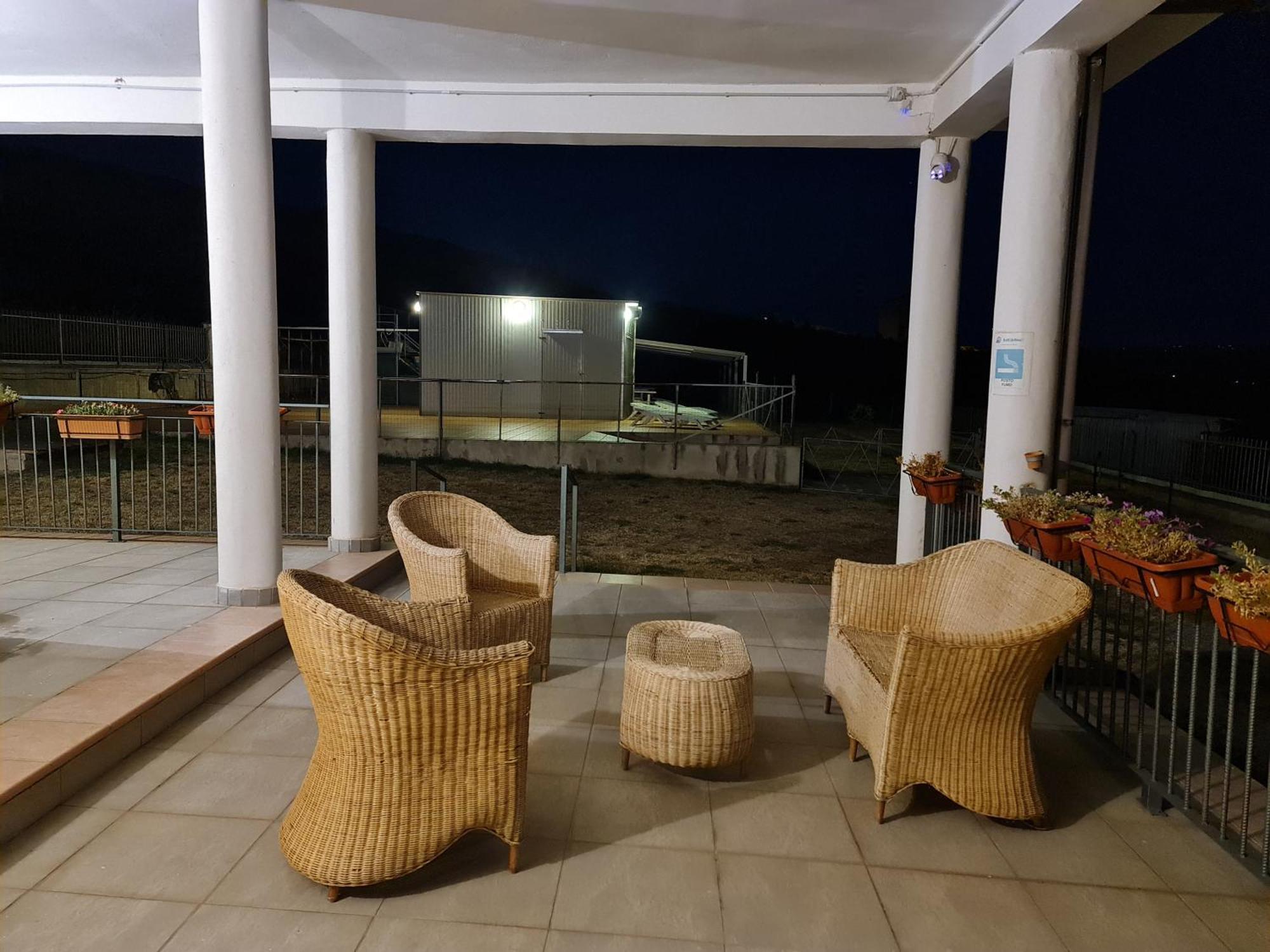 B&B La Petrosa Frascineto Buitenkant foto